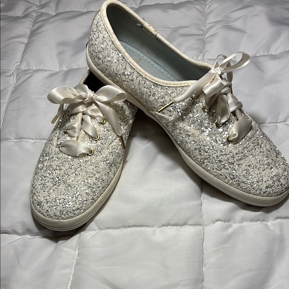 Keds X Kate Spade New York
Glitter Sneakers - Picture 1 of 9